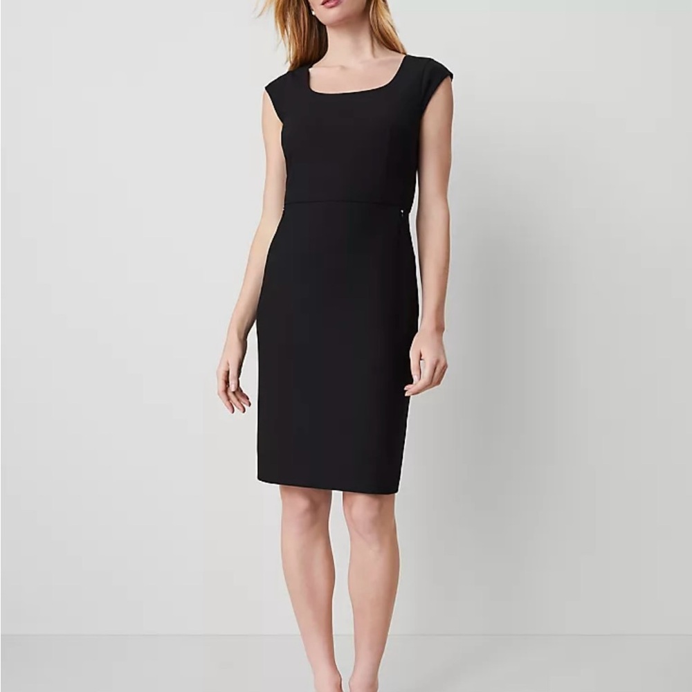 Ann Taylor The Scoop Neck Dress in Bi-Stretch Size 0 P NWT - Picture 3 of 8
